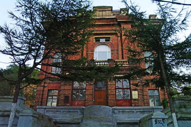 Народный дом им. А.С. Пушкина)